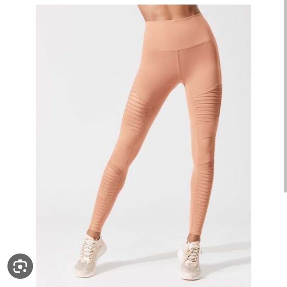 Alo moto leggings Gemma glossy nude